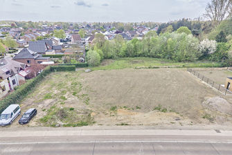 Verkaveling Neeroeteren met woningen en bouwgronden vergunde plannen
