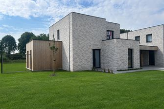Verkaveling Neeroeteren met woningen en bouwgronden vergunde plannen